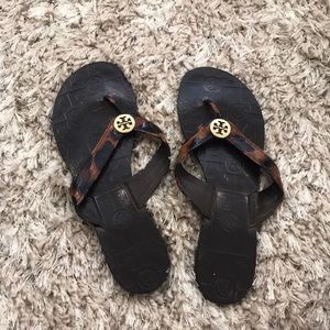Tory burch flip flops